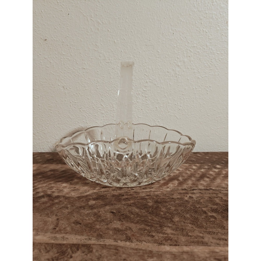 10" CLEAR GLASS OVAL BASKET W. ACRYLIC HANDLE-SCALLOPED EDGE-4" DEEP-DIAMOND